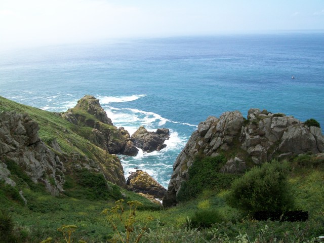 40 Looking down from Icart Pt